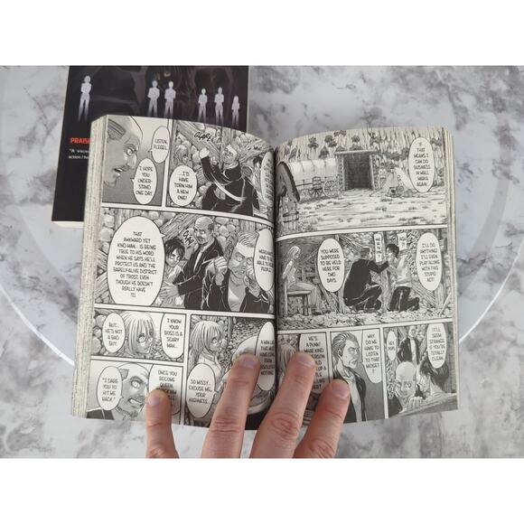 Attack on Titan Manga Graphic Novel Bundle Vol 1 - 14 Books Hajime Isayama - Picture 8 of 8